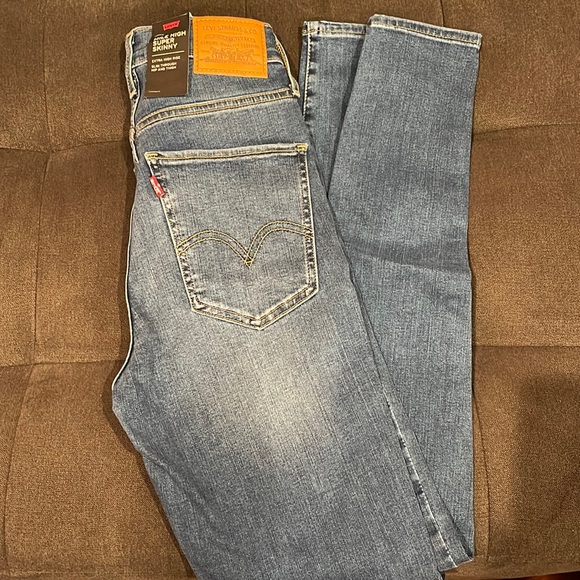 LEVI Premium Mile High Super Skinny Jean - Picture 1 of 3
